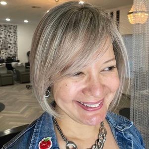 Meet your Posher, Ana carolina